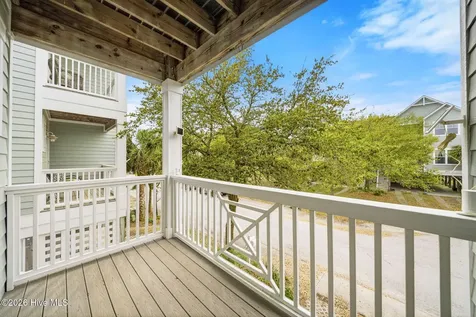 204 N Boca Bay Lane Surf City NC 28445