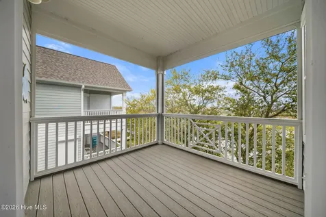 204 N Boca Bay Lane Surf City NC 28445