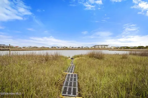 204 N Boca Bay Lane Surf City NC 28445