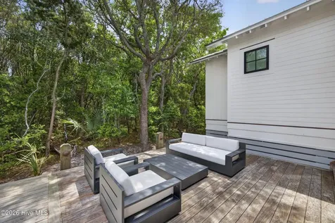 196 Portsmouth Way Bald Head Island NC 28461