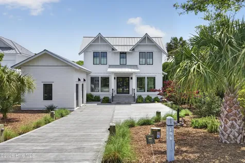 196 Portsmouth Way Bald Head Island NC 28461