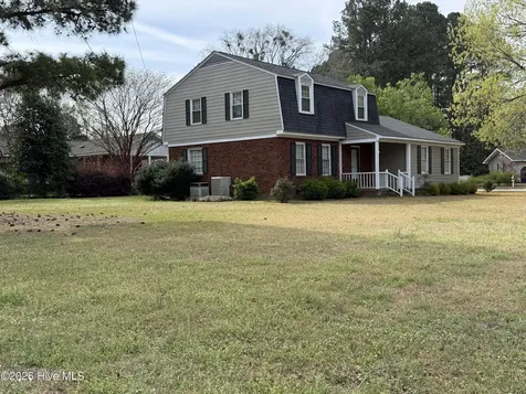 907 Chestnut Drive Smithfield NC 27577