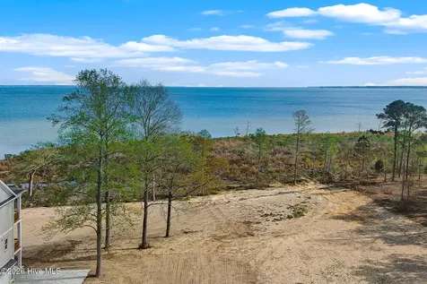 119 Cedarwood Havelock NC 28532
