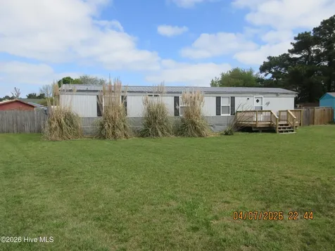 104 Mallard Court Grandy NC 27939