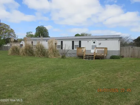 104 Mallard Court Grandy NC 27939