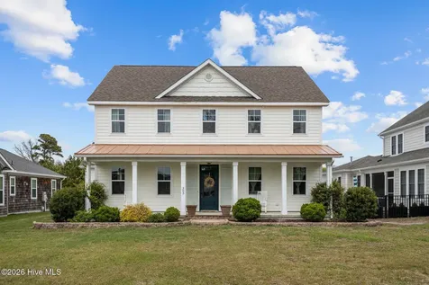 303 Bogue Watch Drive Newport NC 28570