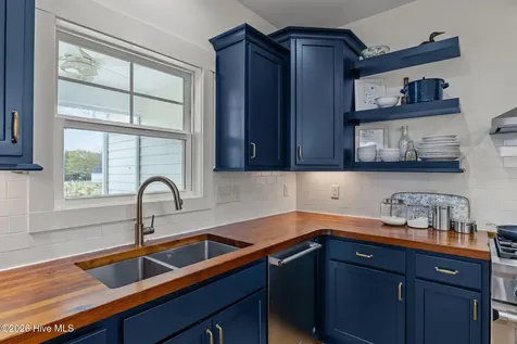 303 Bogue Watch Drive Newport NC 28570