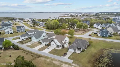 303 Bogue Watch Drive Newport NC 28570