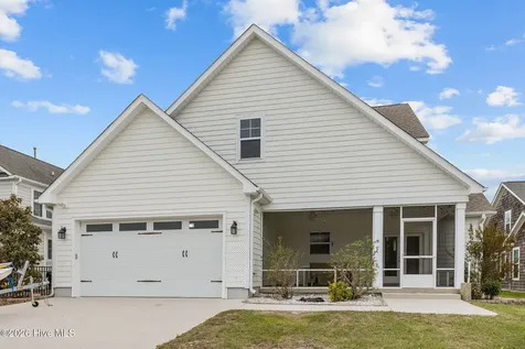 303 Bogue Watch Drive Newport NC 28570