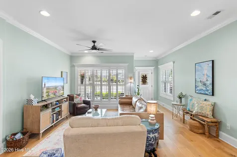 4463 Willow Moss Way Southport NC 28461