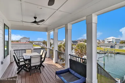 524 N Kinston Avenue Atlantic Beach NC 28512