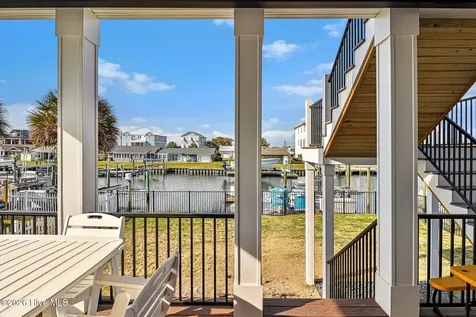 524 N Kinston Avenue Atlantic Beach NC 28512