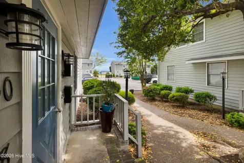 338 River Walk New Bern NC 28560
