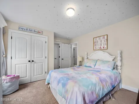 154 Cornel Lane Hampstead NC 28443