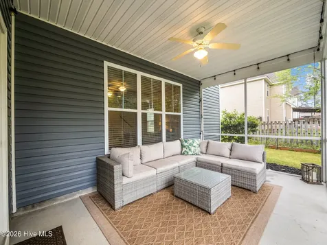 154 Cornel Lane Hampstead NC 28443