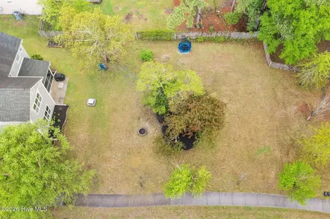 154 Cornel Lane Hampstead NC 28443