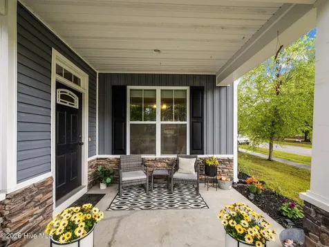 154 Cornel Lane Hampstead NC 28443