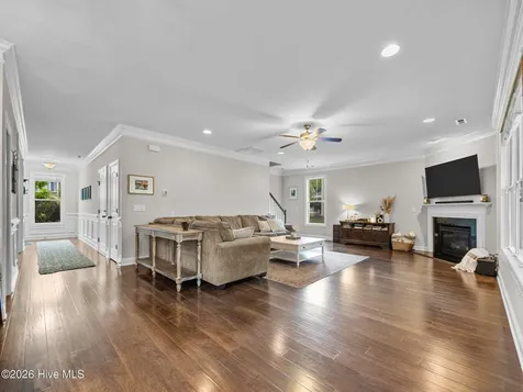 154 Cornel Lane Hampstead NC 28443