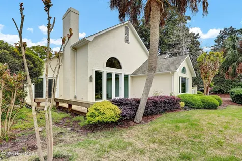 1846 Glen Eagles Lane Wilmington NC 28405
