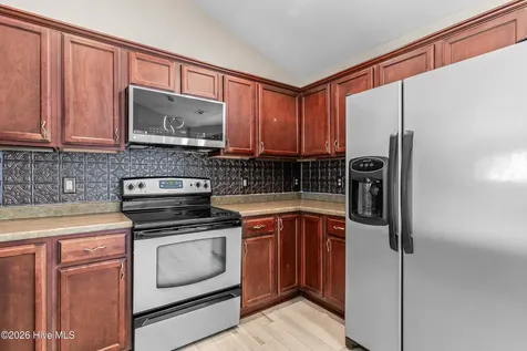 214 Tall Tree Court Maysville NC 28555