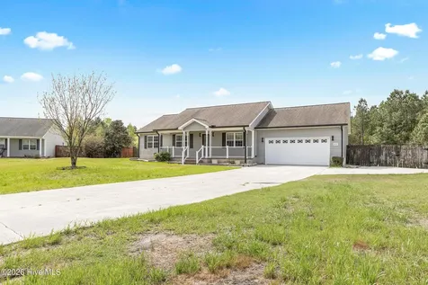 214 Tall Tree Court Maysville NC 28555