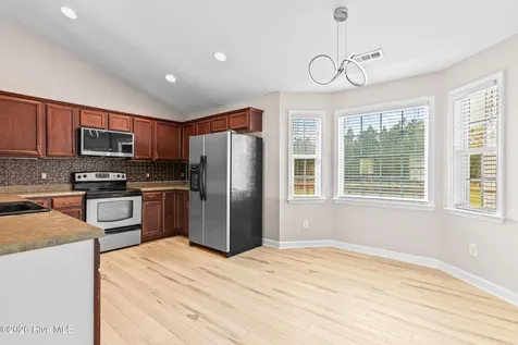 214 Tall Tree Court Maysville NC 28555