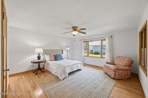 106 Whittaker Point Road Oriental NC 28571