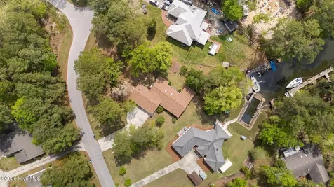 106 Whittaker Point Road Oriental NC 28571