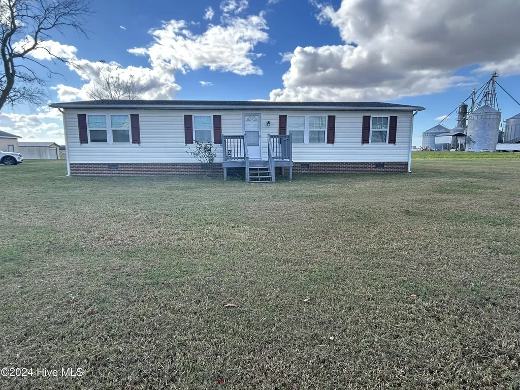 270 N Indiantown Road Shawboro NC 27973