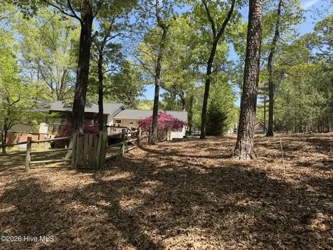 1016R Cedar Lane Seven Lakes NC 27376