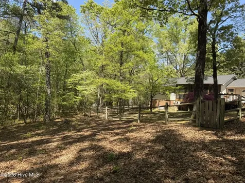 1016R Cedar Lane Seven Lakes NC 27376
