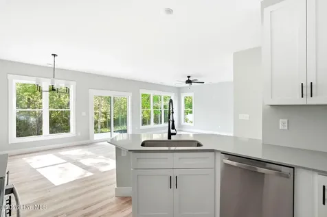 554 Sanctuary Point SW Supply NC 28462