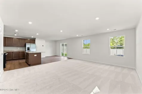 509 Bell Creek Avenue NE Winnabow NC 28479