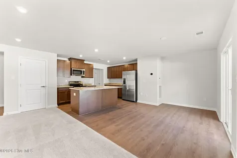 509 Bell Creek Avenue NE Winnabow NC 28479