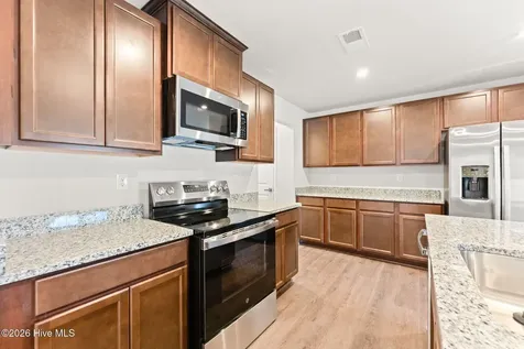 509 Bell Creek Avenue NE Winnabow NC 28479