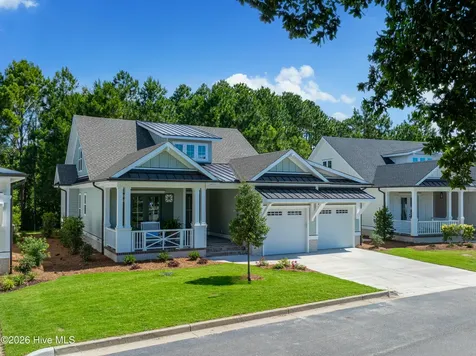 3868 Reserve Club Drive Southport NC 28461