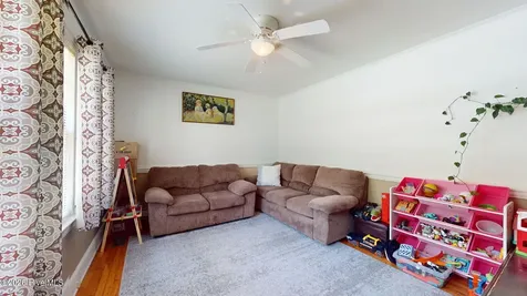 434 Quinerly Street Grifton NC 28530