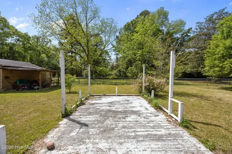 434 Quinerly Street Grifton NC 28530