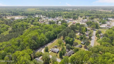 434 Quinerly Street Grifton NC 28530