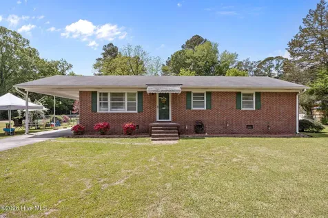 434 Quinerly Street Grifton NC 28530