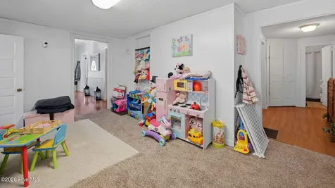 227 Blount Street Winterville NC 28590