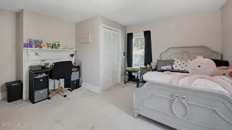 227 Blount Street Winterville NC 28590