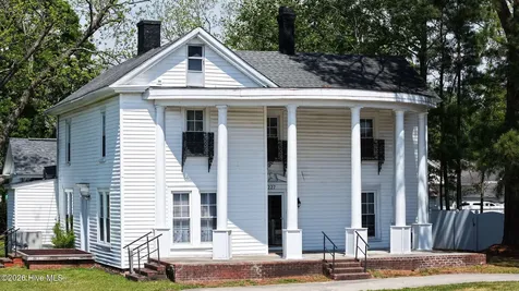 227 Blount Street Winterville NC 28590