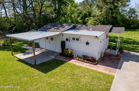 1226 Hwy 58 S Kinston NC 28504