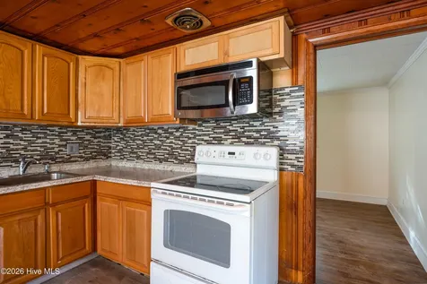 321 N Church Avenue Garland NC 28441