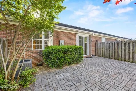 5341 Christian Drive Wilmington NC 28403