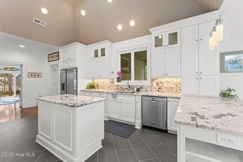 3618 Holly Harbor Drive Southport NC 28461