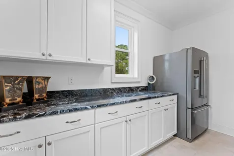 3618 Holly Harbor Drive Southport NC 28461
