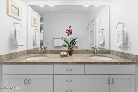 3618 Holly Harbor Drive Southport NC 28461