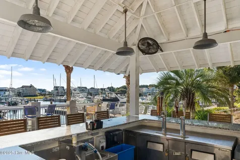 3618 Holly Harbor Drive Southport NC 28461